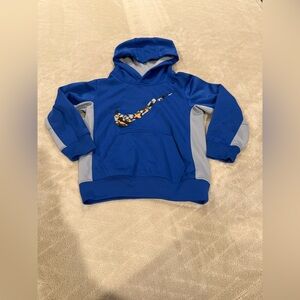 Nike Blue Gray and Orange Hoodie/Sweatshirt Boys Size 5 Therma- Fit
